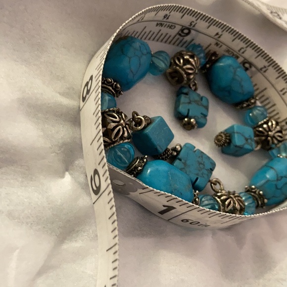 handmade beaded bracelet - Picture 4 of 5